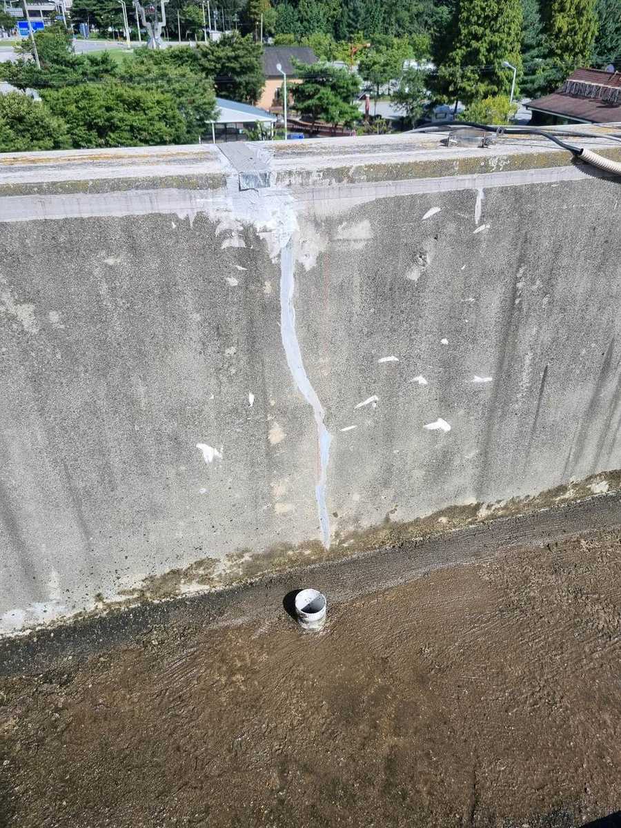 옥상 배수구 시공 전